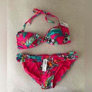 Hot pink, floral Old Navy bikini Hawaiian print